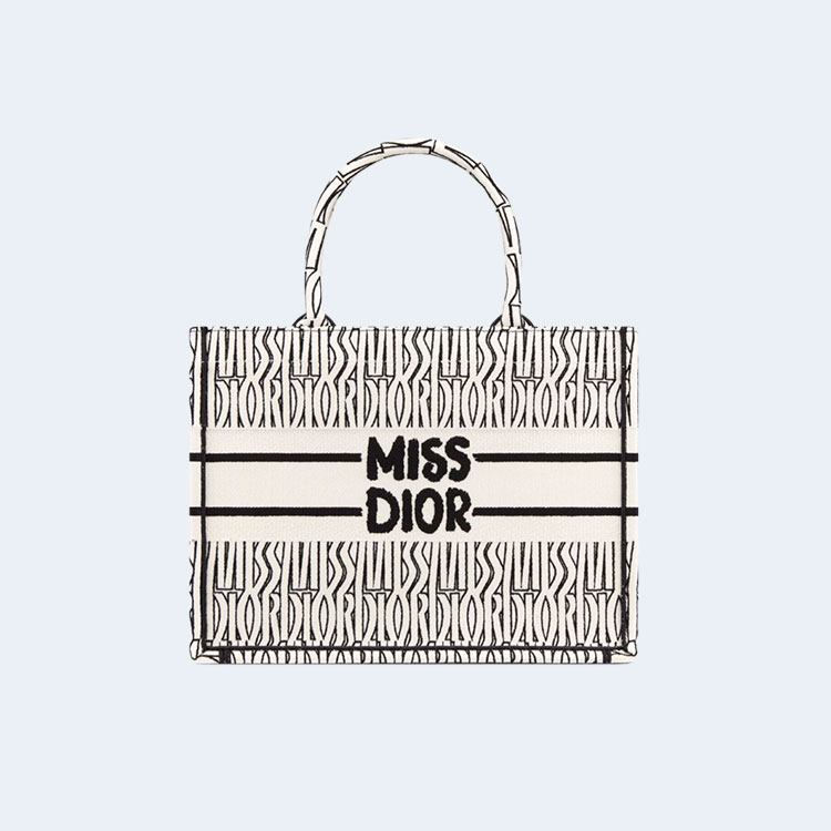 디올 Miss dior Allover 북 토트 미디엄 백 화이트