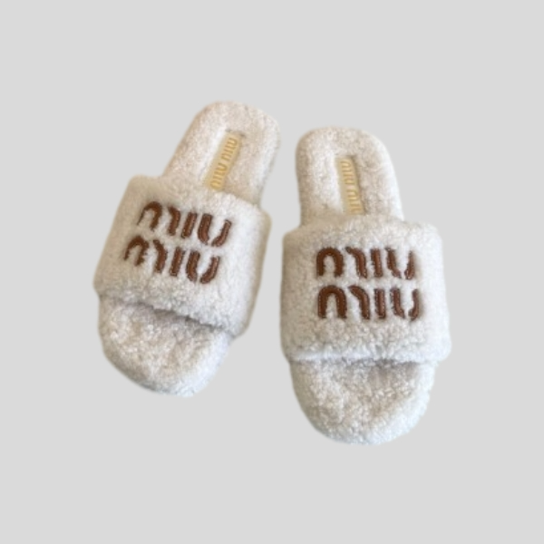 미우미우 펄 슬리퍼 