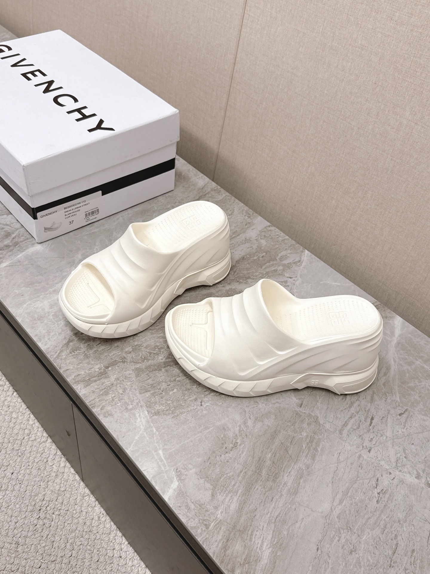 지*시 솜사탕 통굽 웨지 슬리퍼