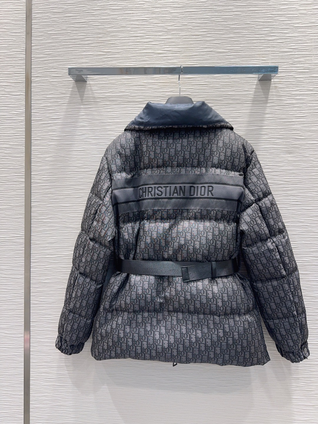 디* 25FW 신상 패딩 점퍼