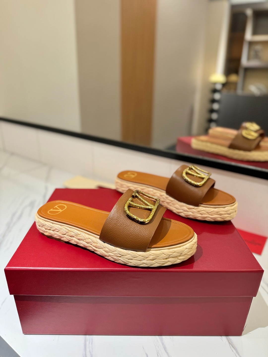 발*티노 봄여름 신상 여성 슬리퍼