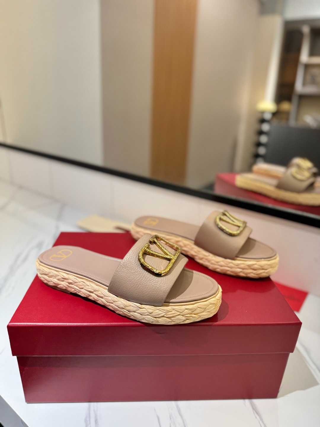 발*티노 봄여름 신상 여성 슬리퍼