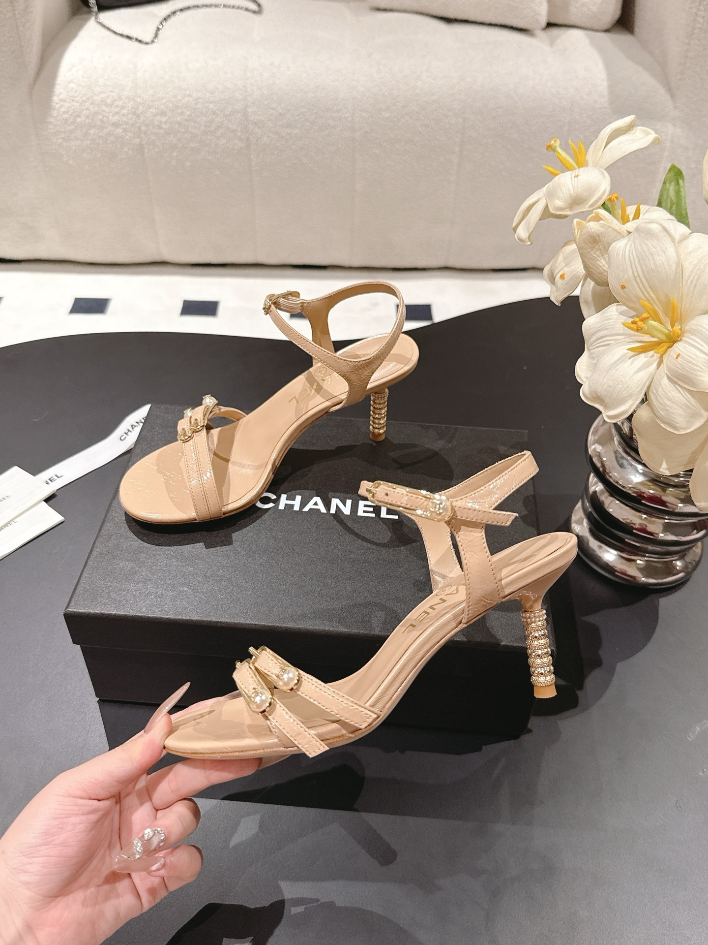 샤* 25 봄여름 신상 스트랩 힐