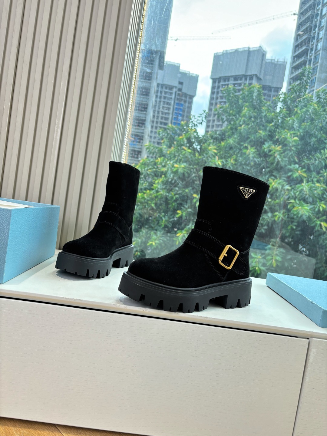 프*다 25 가을/겨울 클래식 라이더 부츠