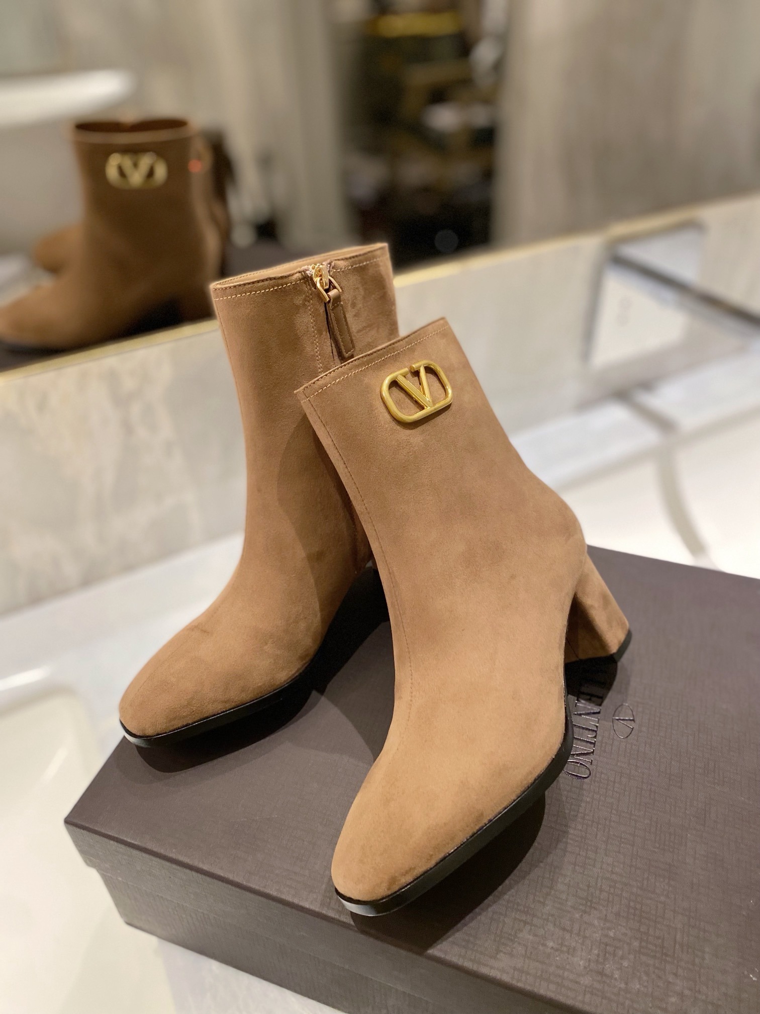 발*티노 신상 부츠