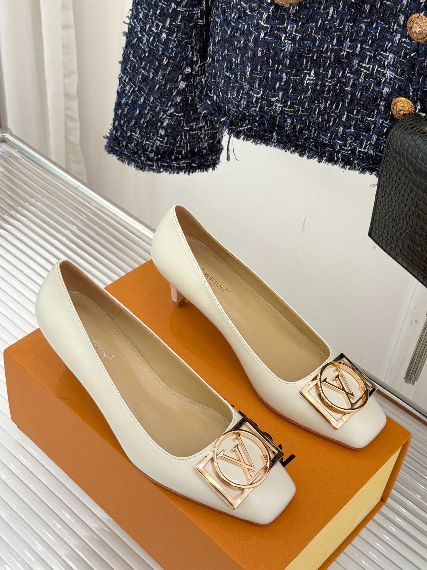루*비통 25WF 신상 하이힐 단화