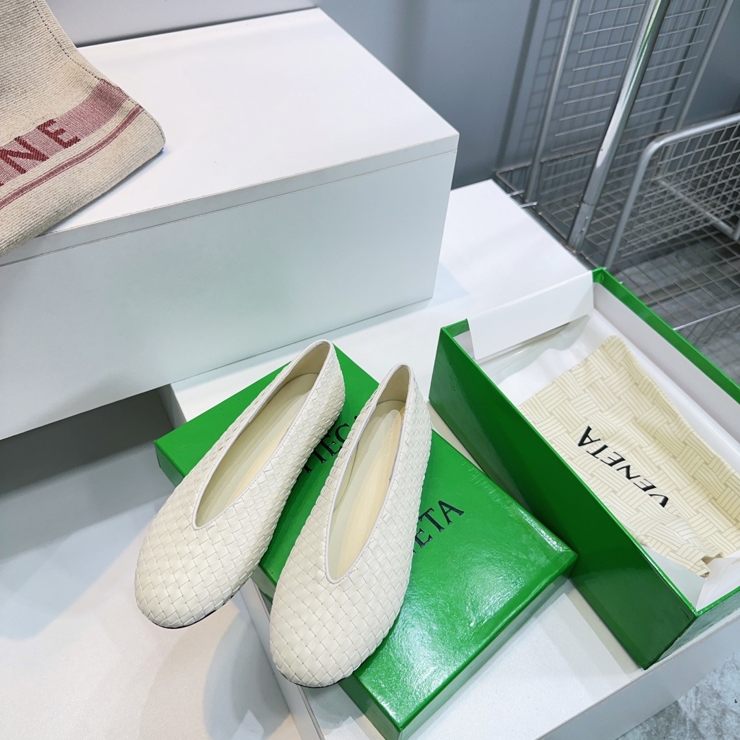 보*가베네타 25 신상 메리제인 플랫 로퍼