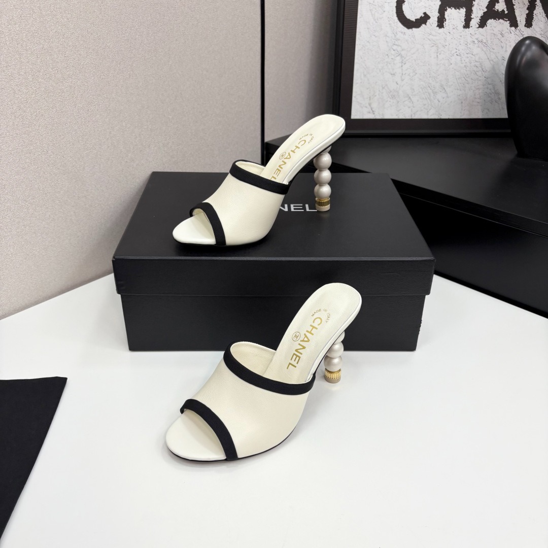 샤* 25 진주 뮬 샌들