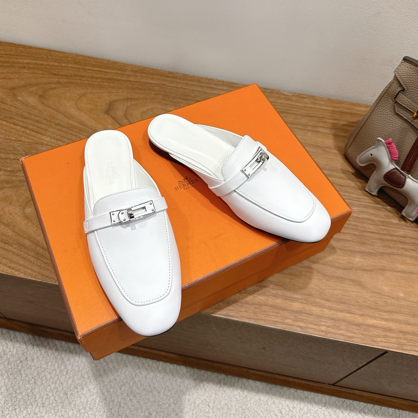 에*메스 25 신상 오즈 뮬