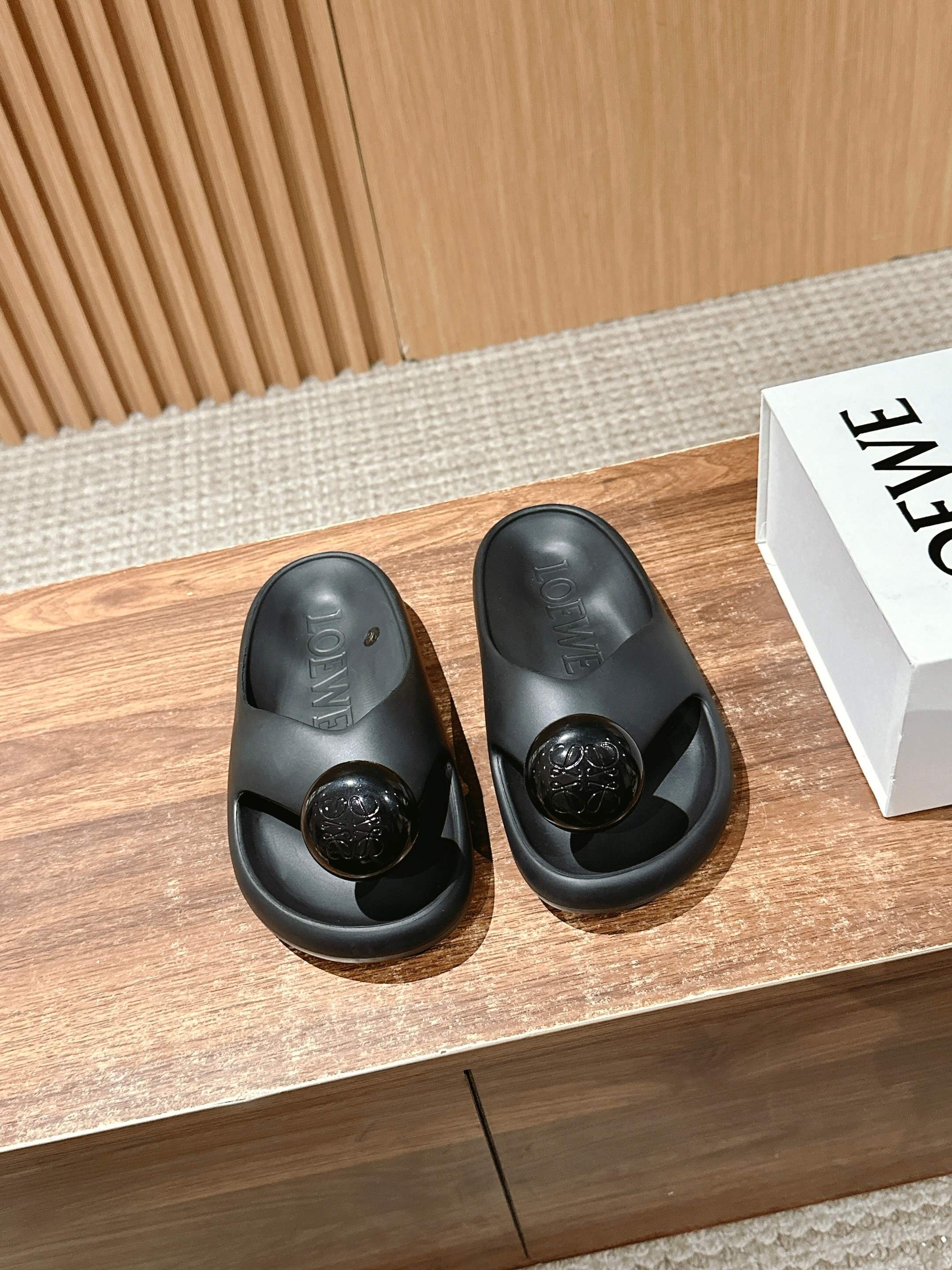 로*베 몽글이 쪼리 슬리퍼