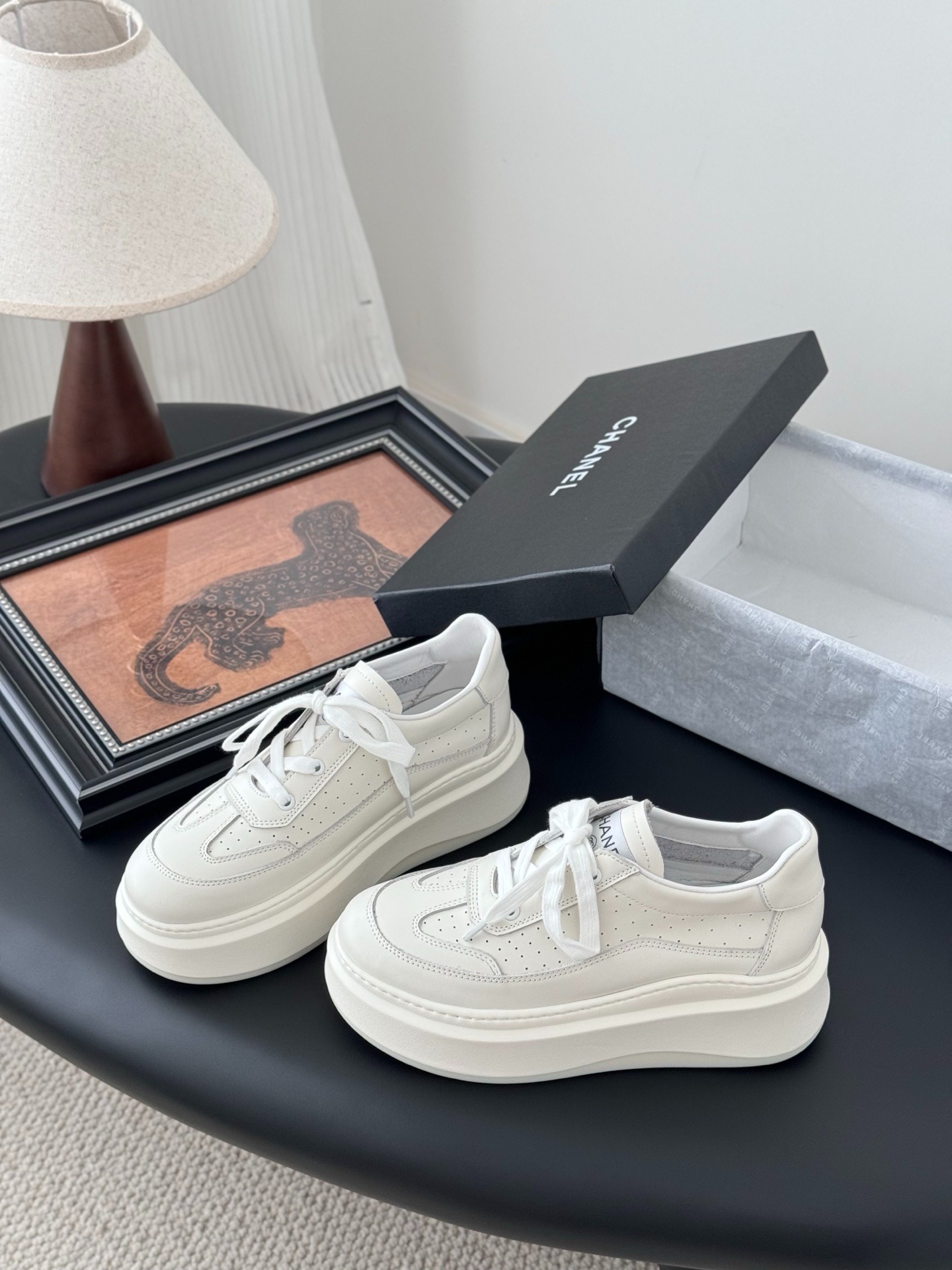 샤* 뉴팬더 패치워크 스니커즈