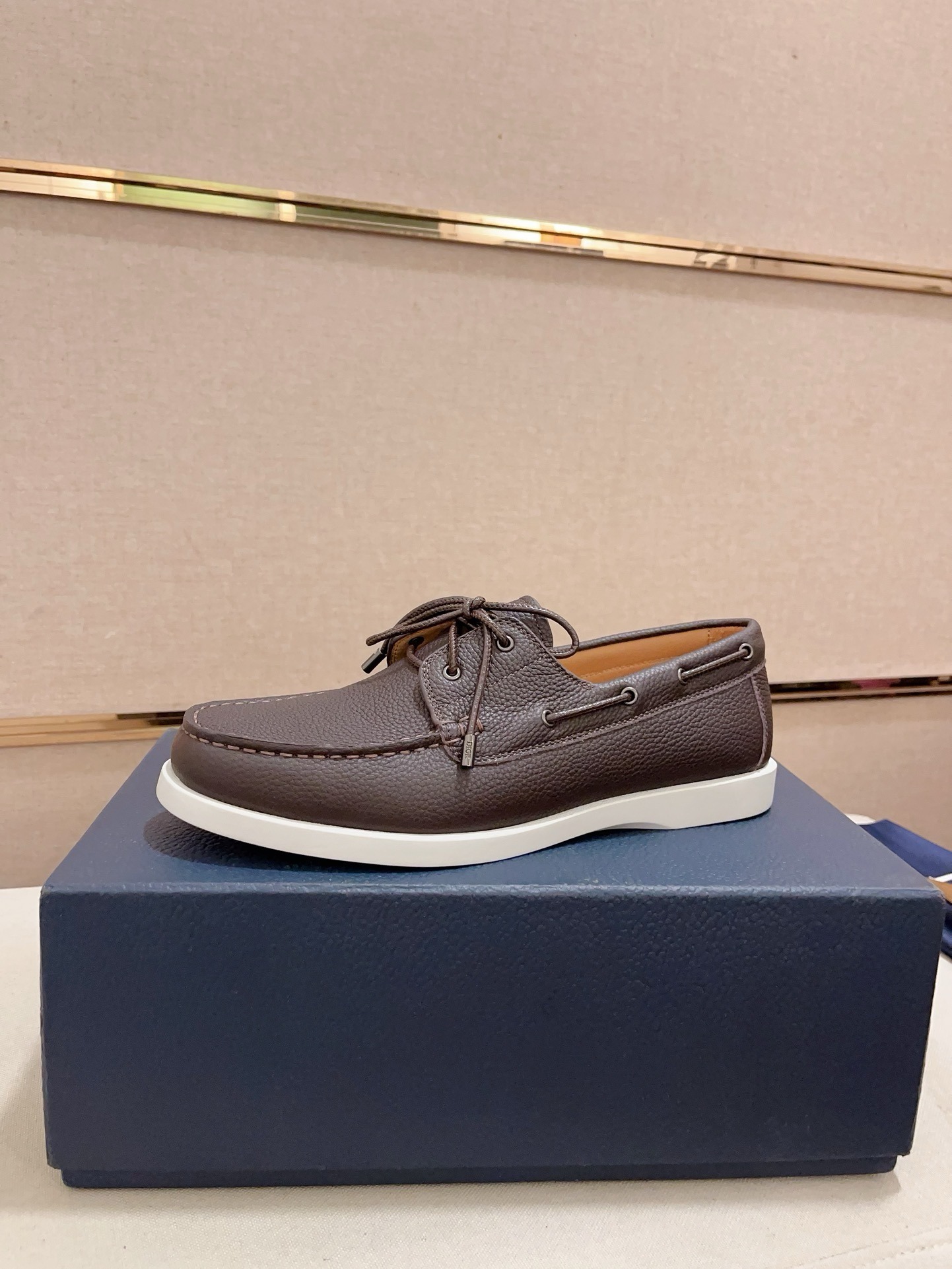 디* 25 신상 로퍼