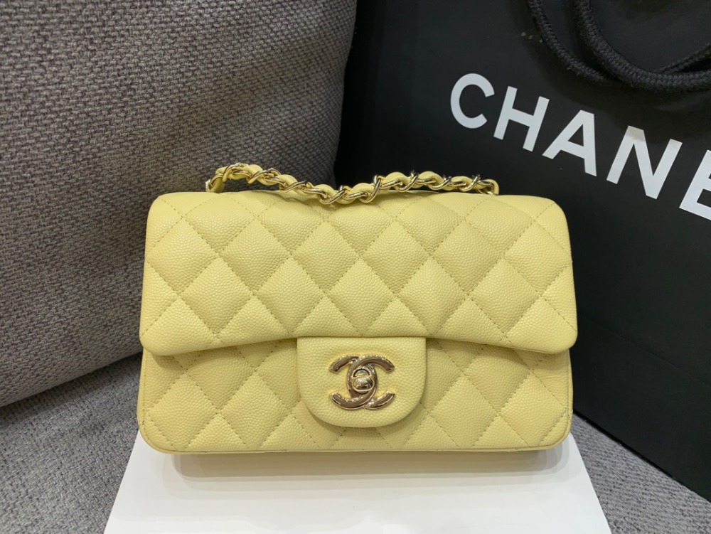 샤* 클래식 뉴미니 플랩백 A69900 