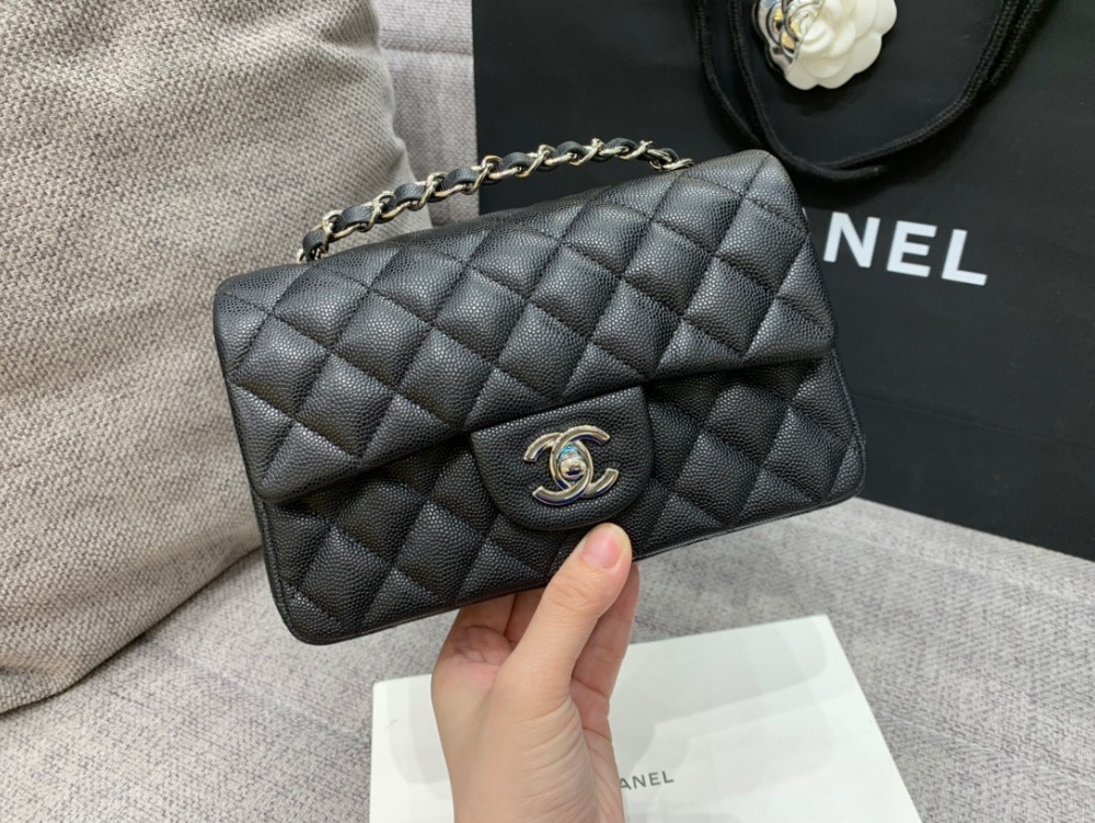 샤* 클래식 뉴미니 플랩백 A69900 