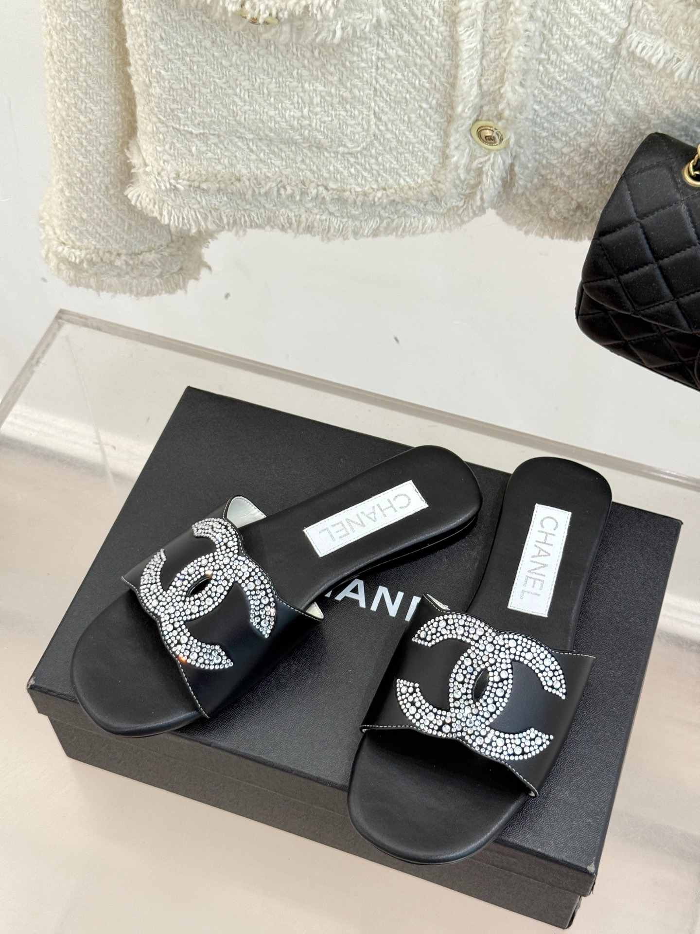 샤* 25p 봄여름 신상 큐빅 더블 C 슬리퍼