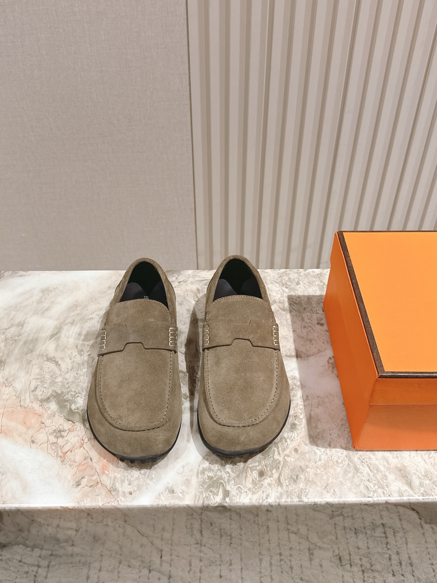 에*메스 봄여름 신상 로퍼