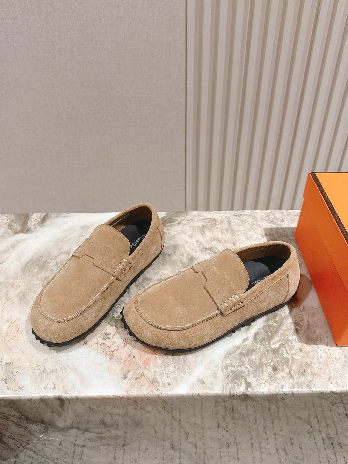 에*메스 봄여름 신상 로퍼