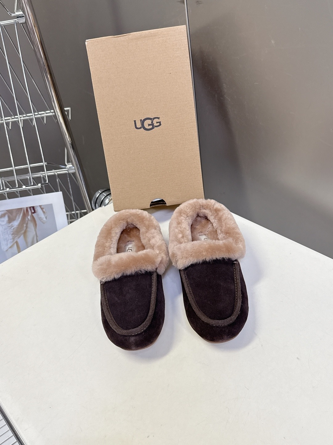 어* 신상 퍼 로퍼