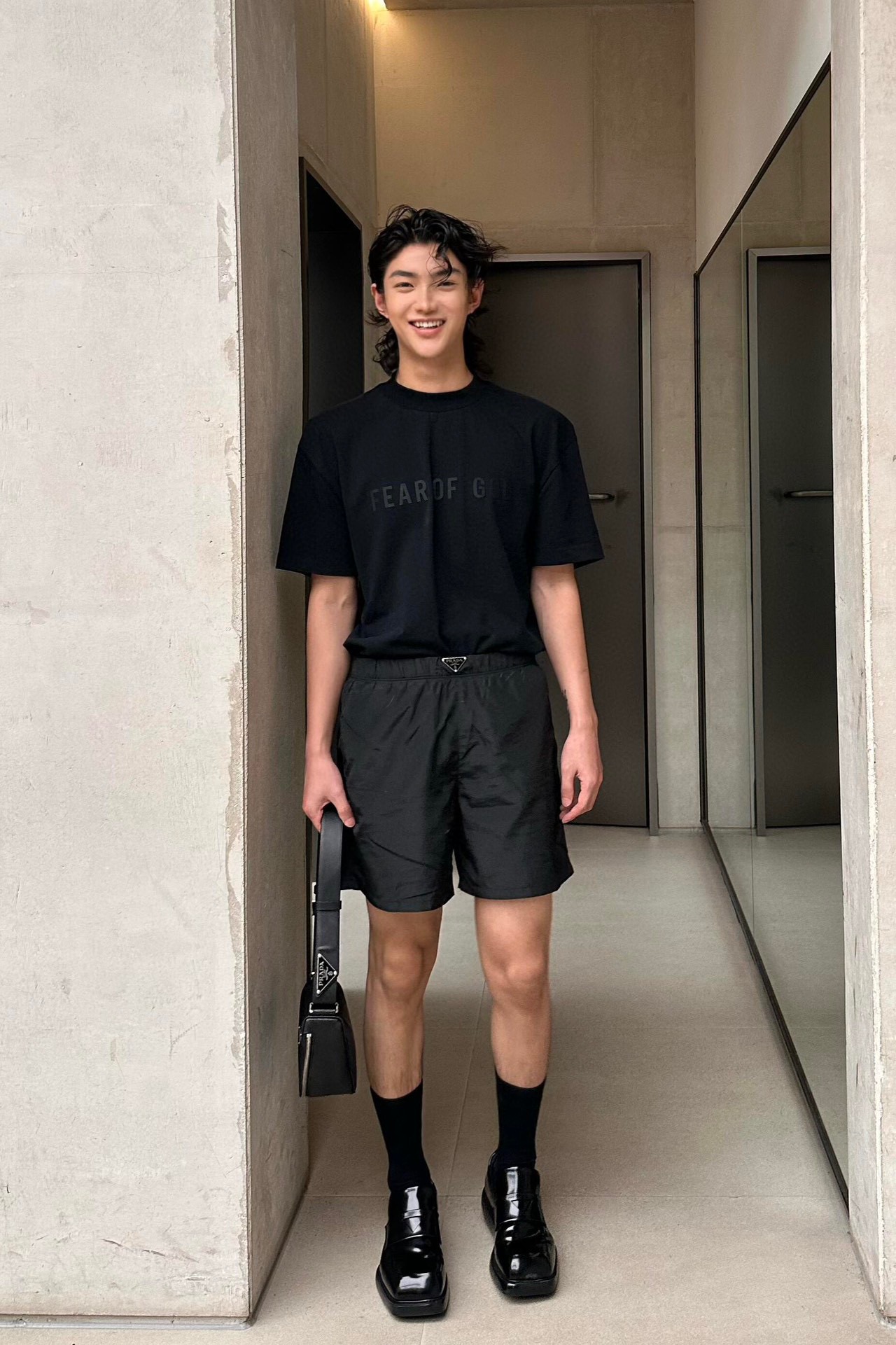 프*다 삼각로고 나일론 반바지