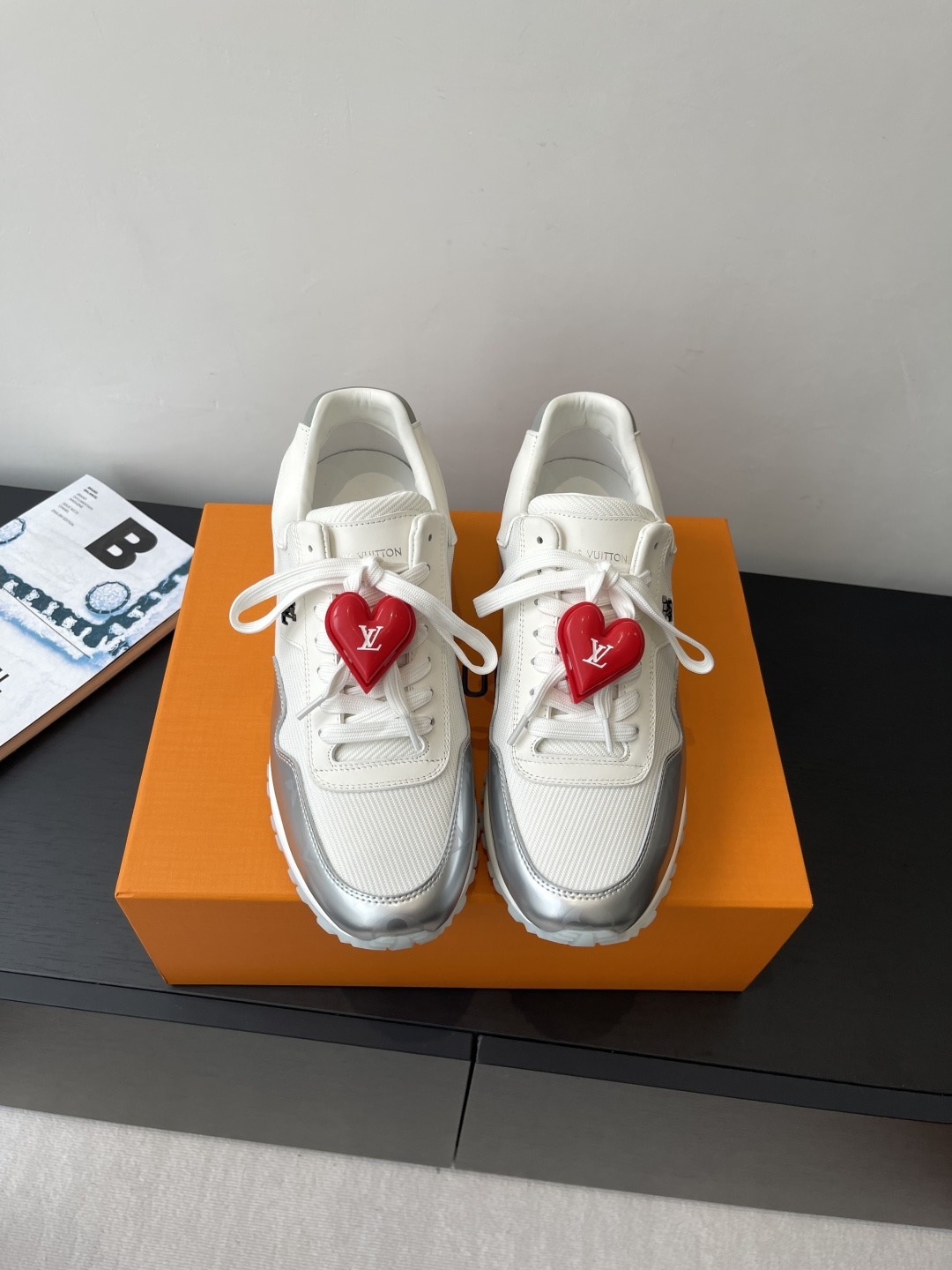 루*비통 클래식 남성 스니커즈