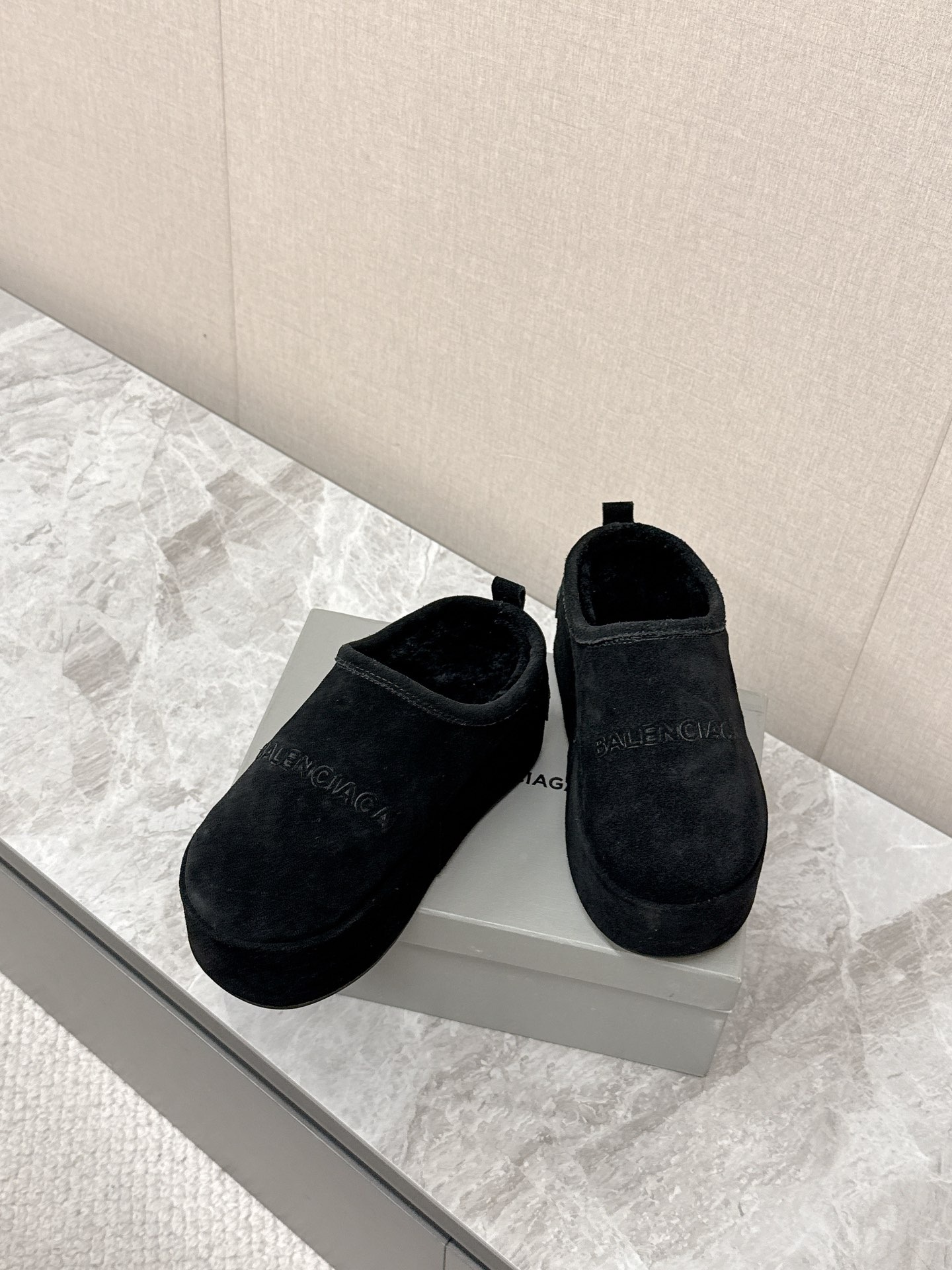 발*시아가 신상 통굽털 슬리퍼