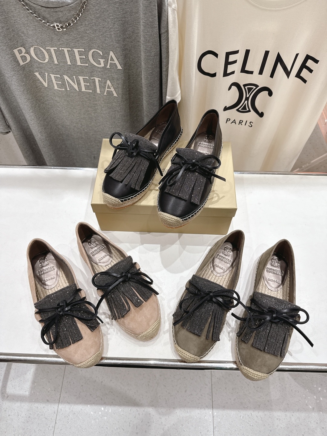 브*넬로 쿠치넬리 신상 로퍼