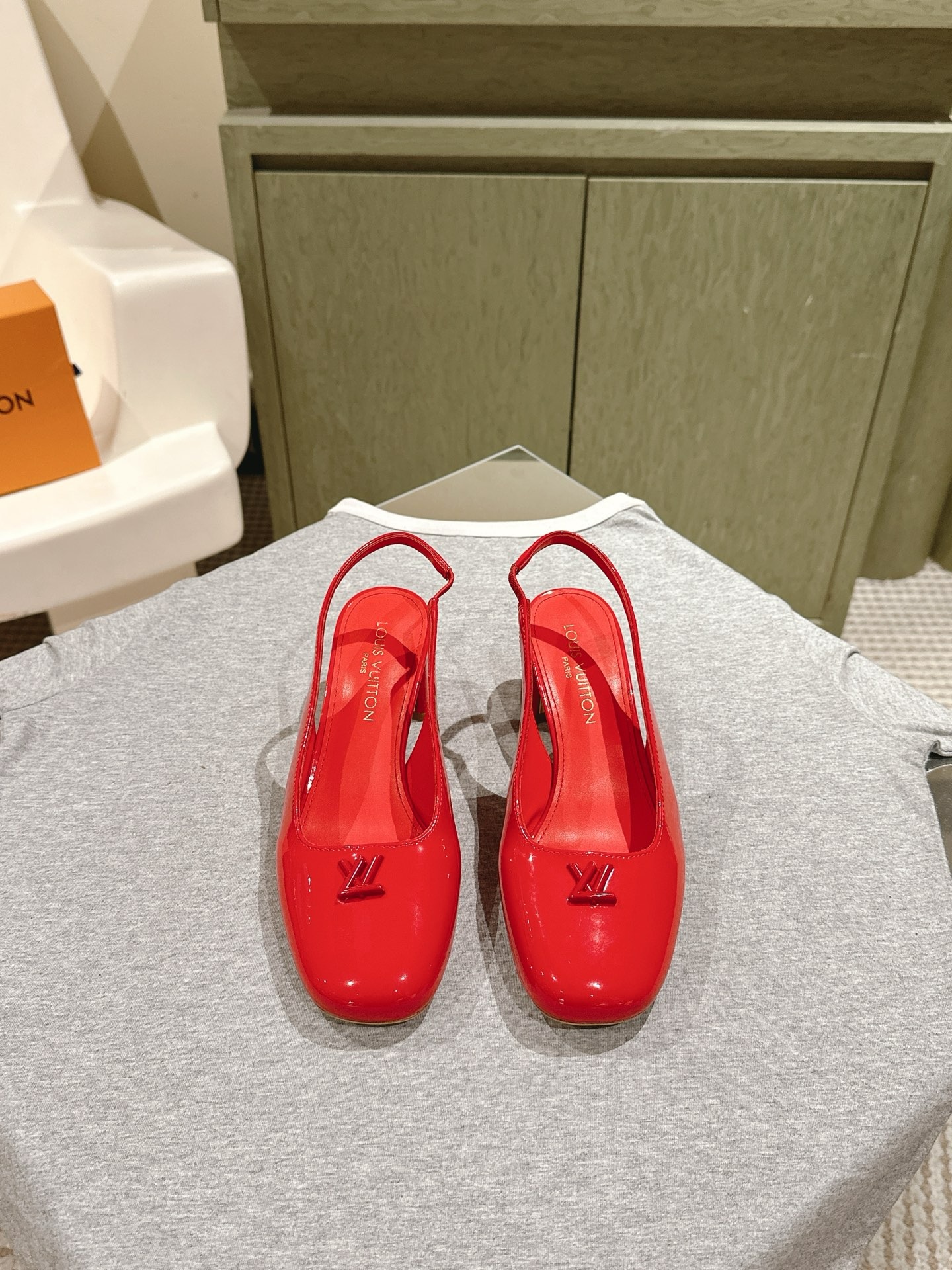 루*비통 신상 봄여름 메리제인 슈즈