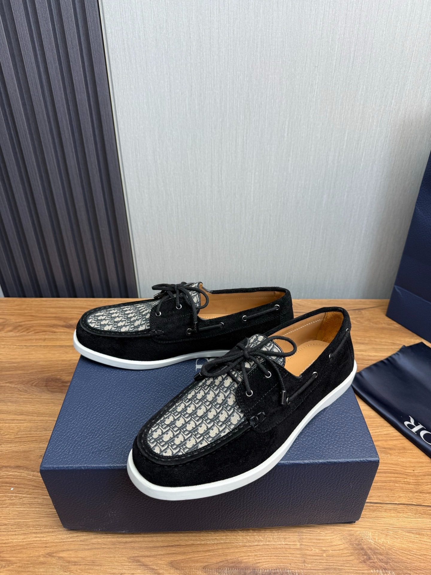 디* 남성 소가죽 로퍼