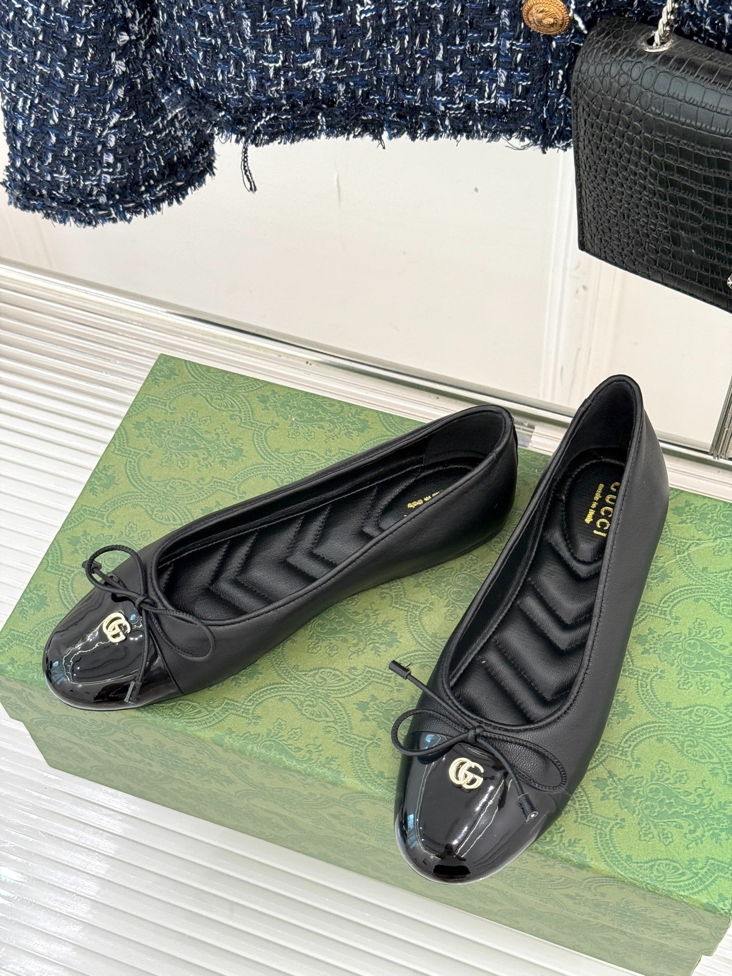 구* 클래식 더블 G 리본 플랫 발레 슈즈