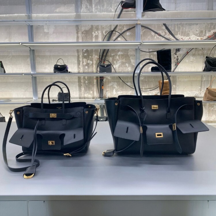 발렌시아가 벨 에어 캐리 올 백 미니 블랙