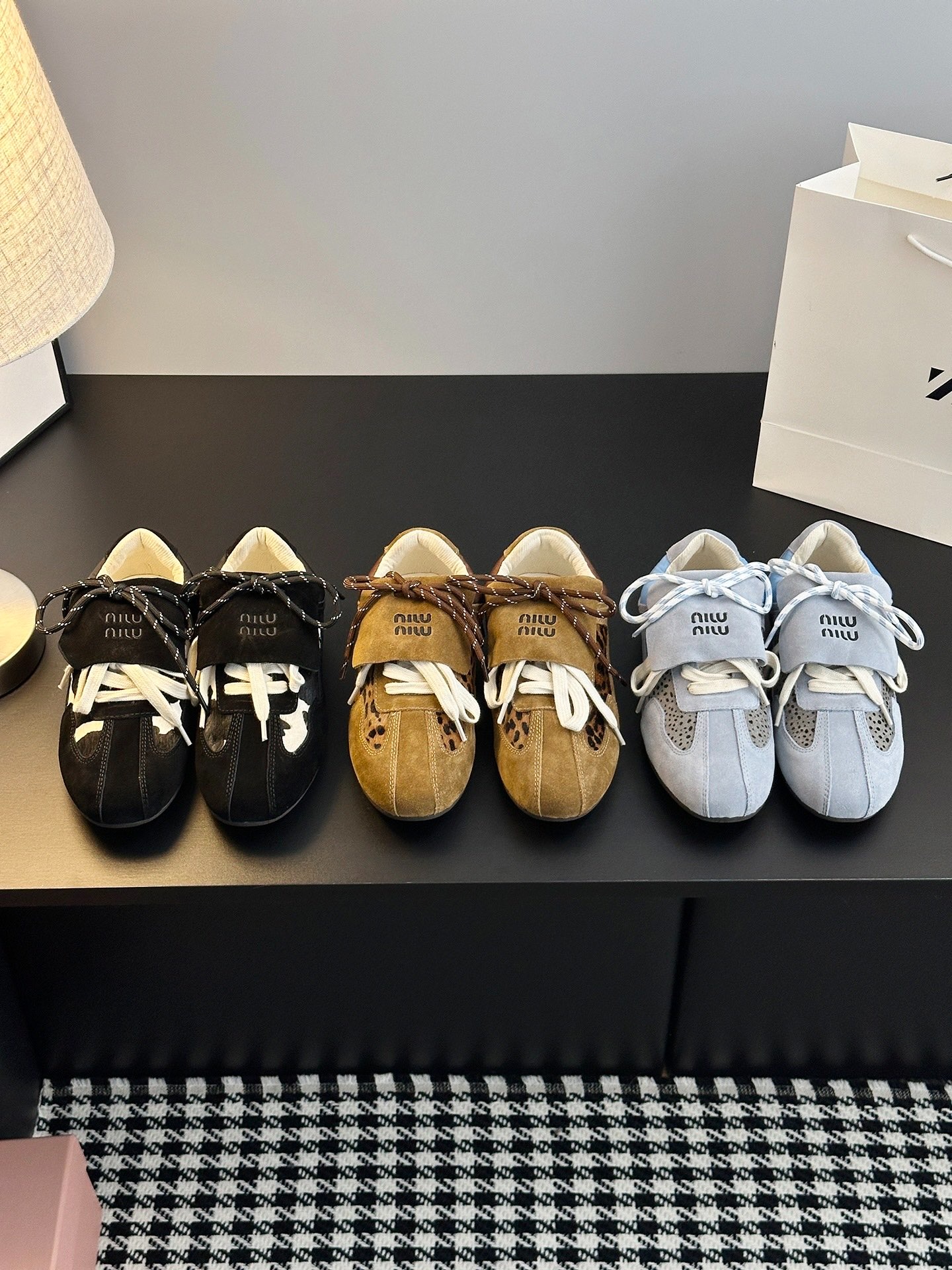 미*미* 신상 스니커즈