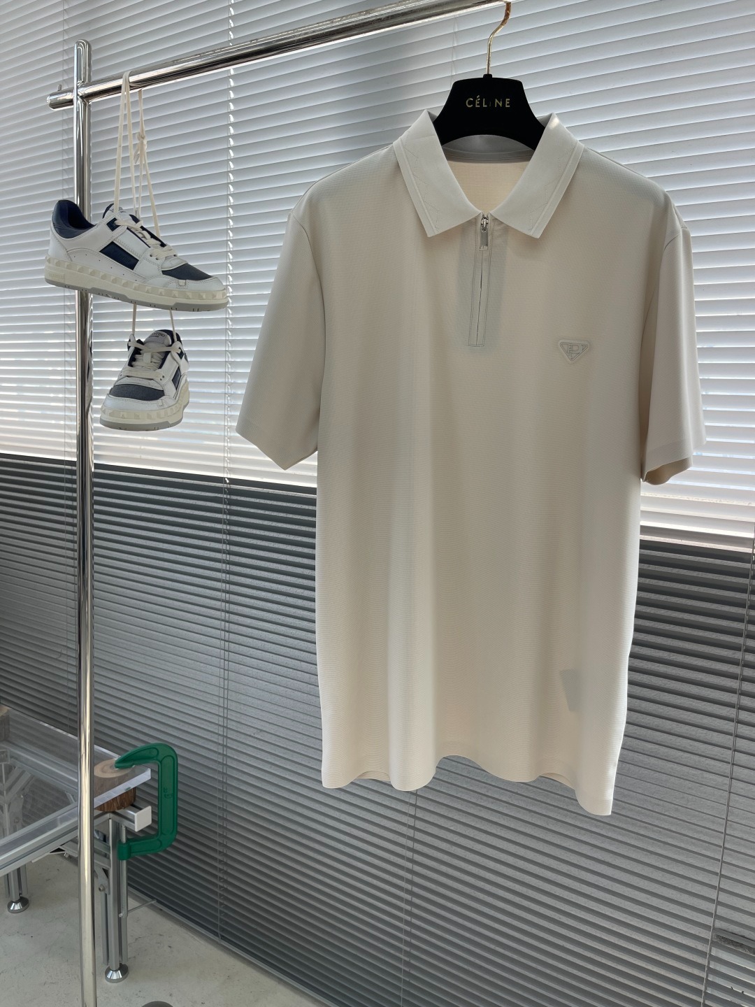 프*다 2025SS 삼각로고 터틀넥