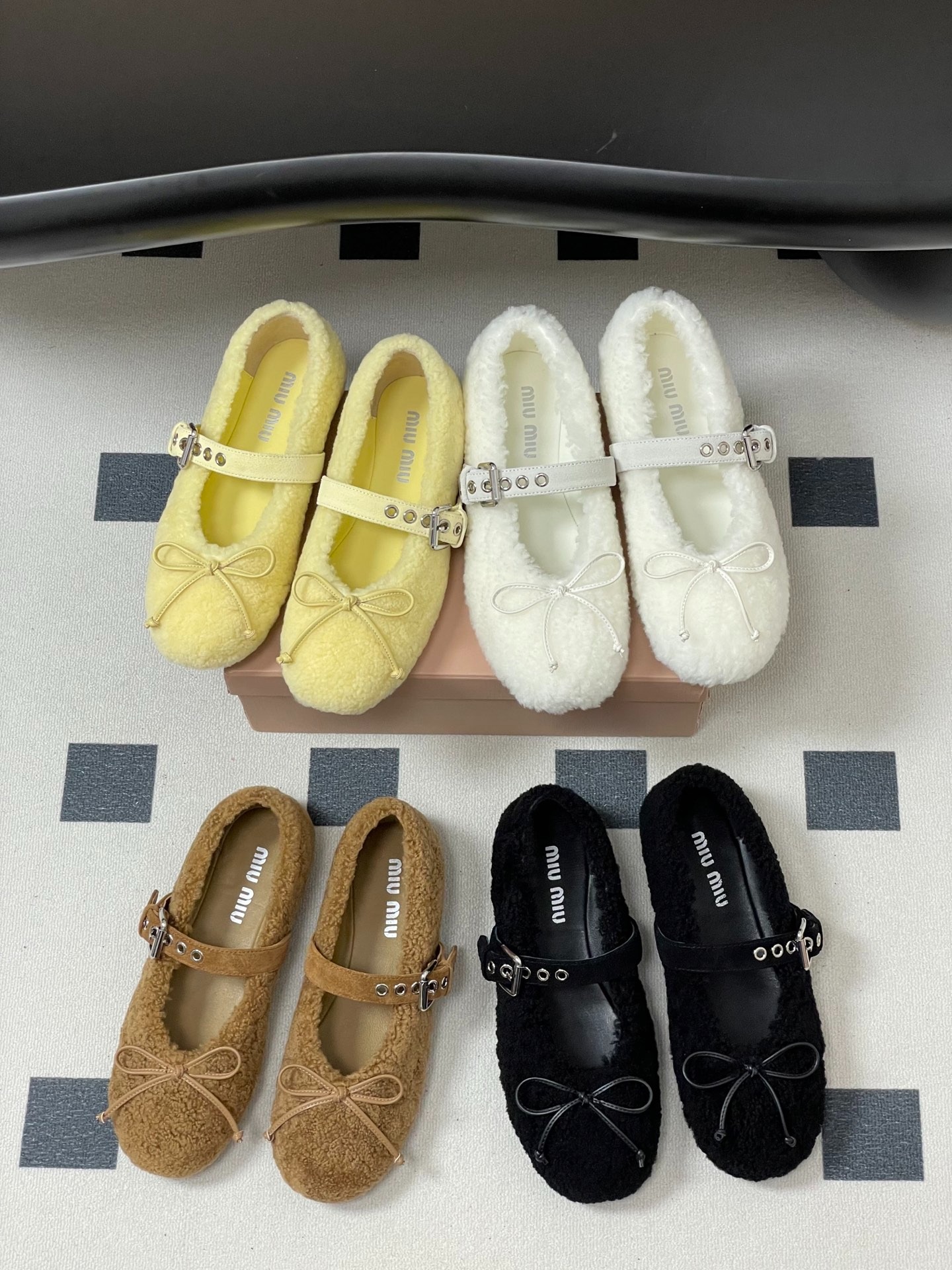 미*미* 25Ss 신상 메리제인 양털 발레단화