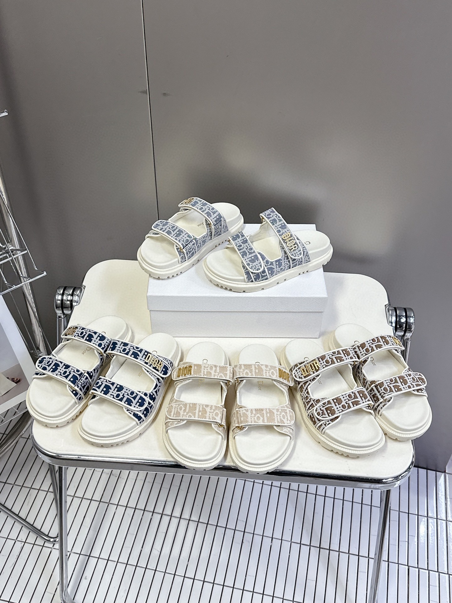 디* 봄여름 최신 벨크로 샌들