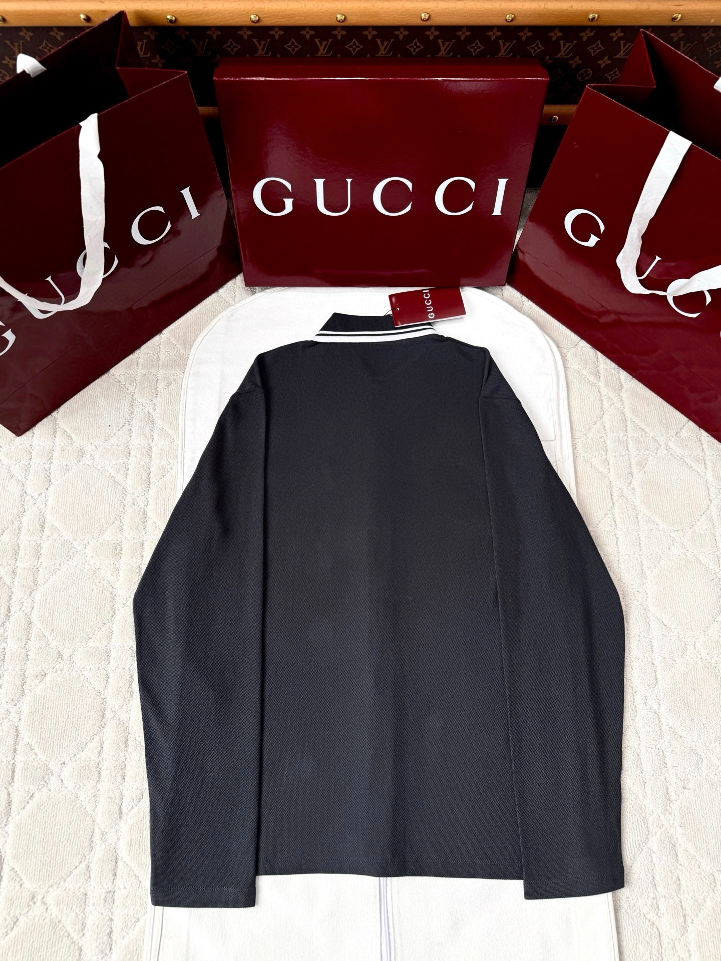 구* 클래식 자수 긴팔