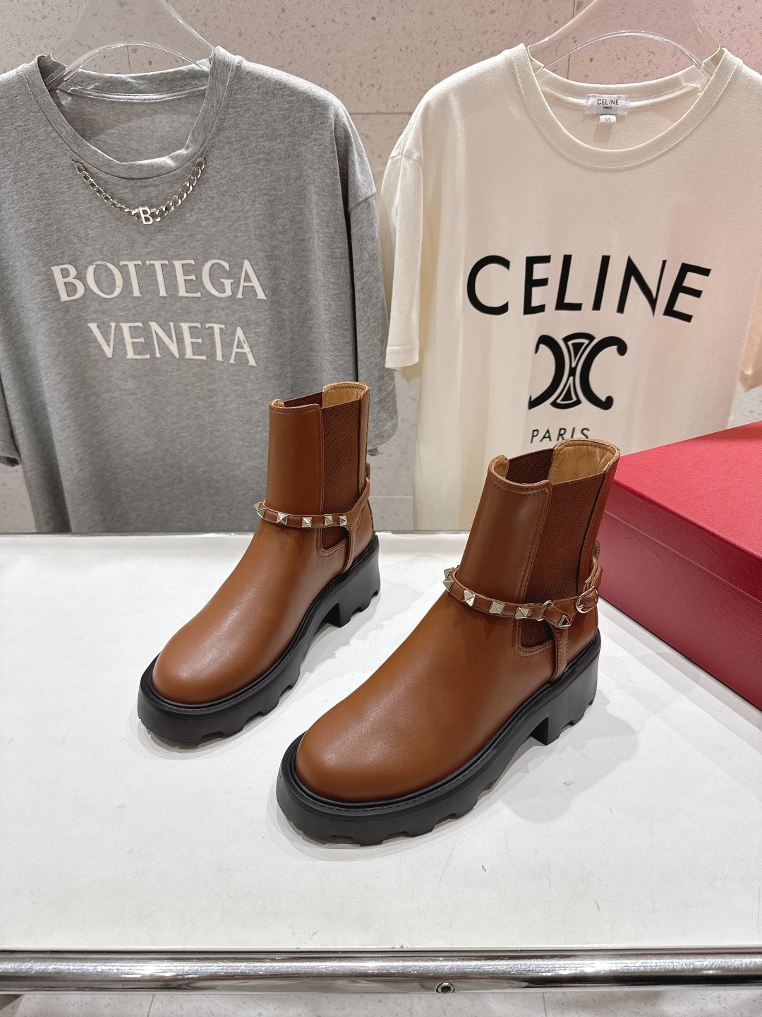 발*티노 25ss 신상 첼시 부츠