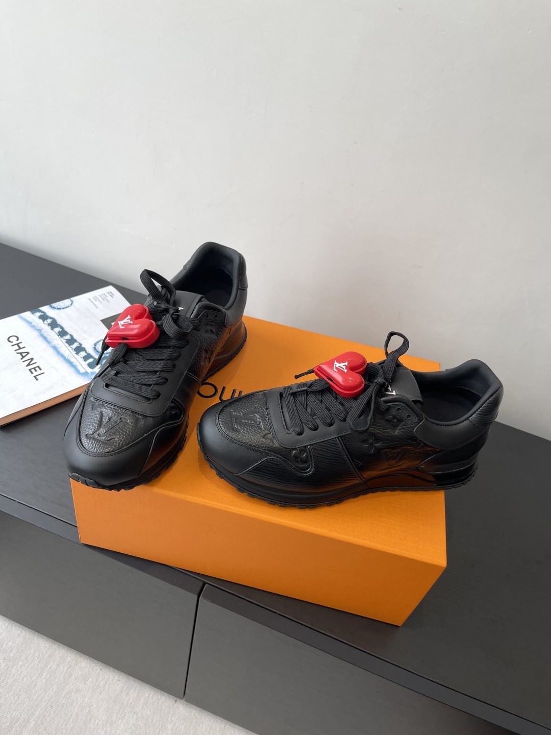 루*비통 클래식 남성 스니커즈