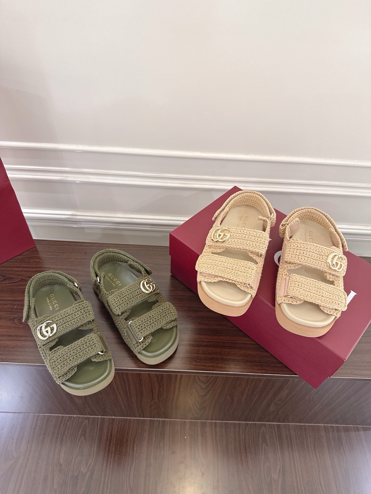 구* 더블 G 여성용 벨크로 샌들