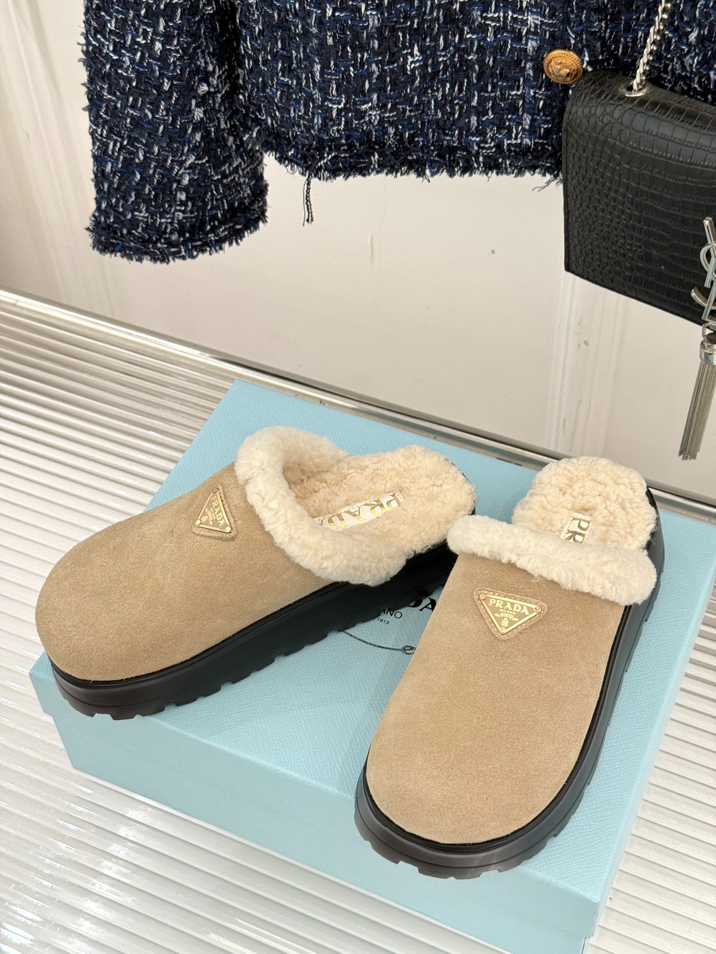 프*다 25WF 신상 슬리퍼