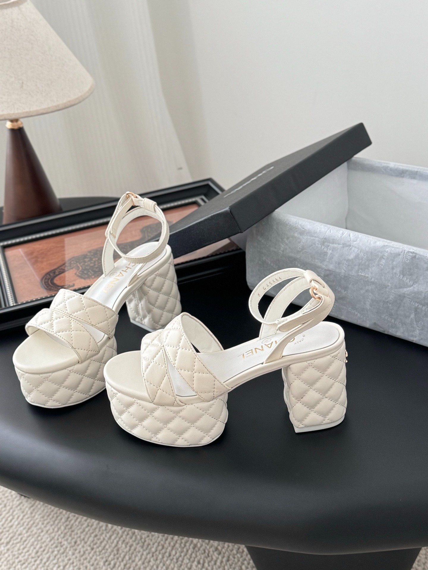 샤* 25A 프리미엄 핸드메이드 샌들