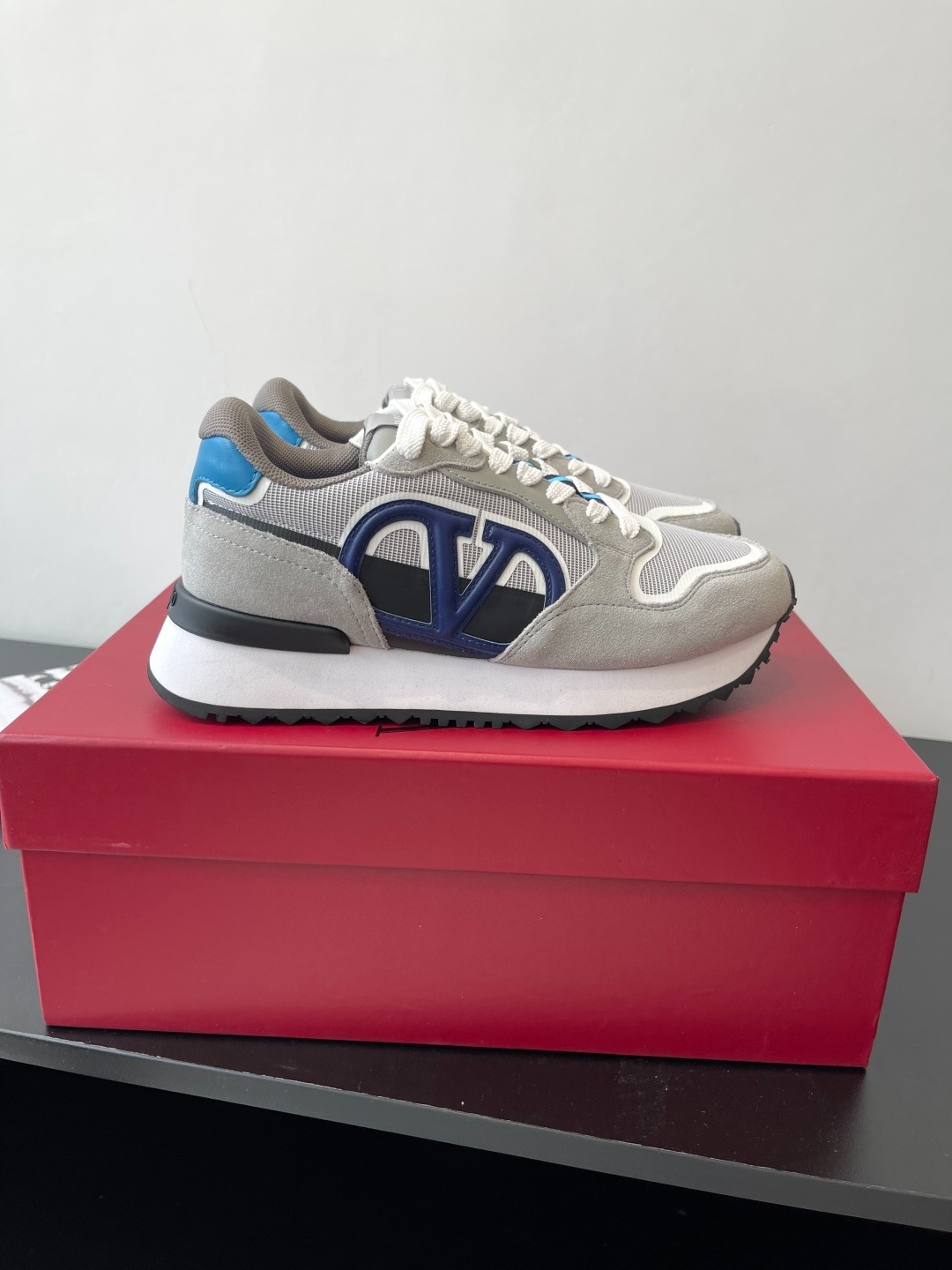 발*티노 25ss 신상 캐쥬얼 통굽 운동화 (커플)