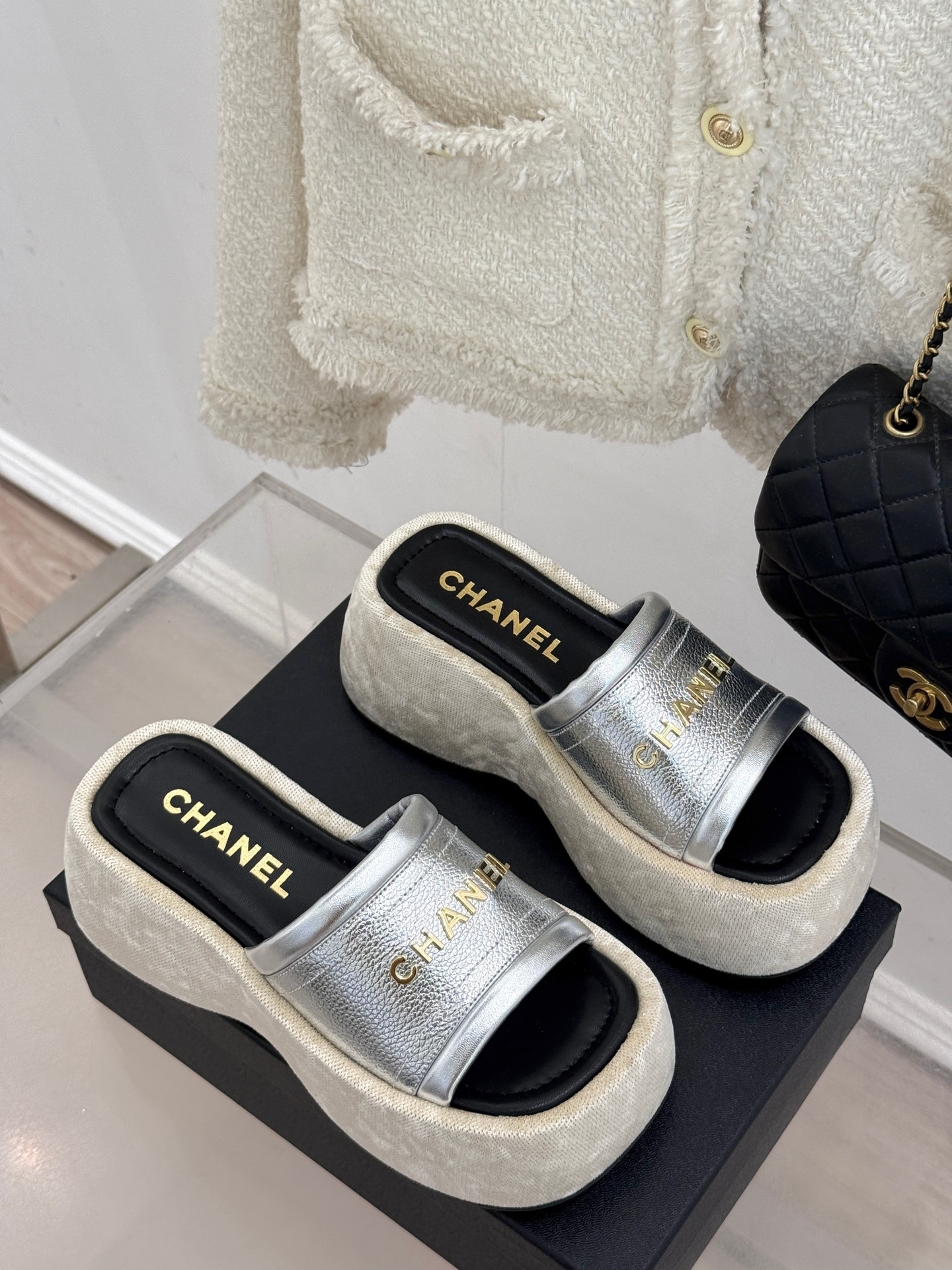 샤* 25C 신상품 레터링 통굽 슬리퍼