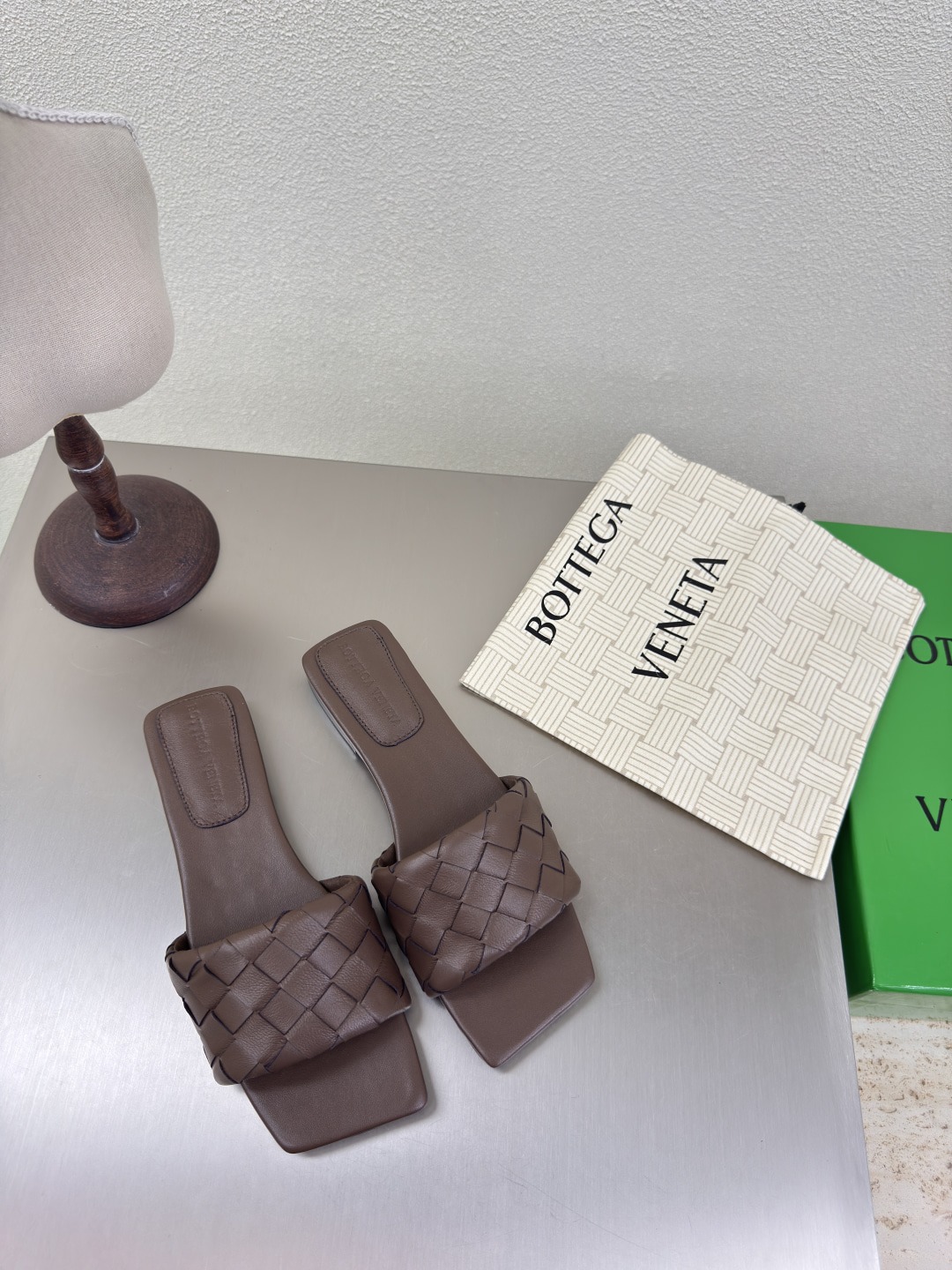 보*가베네타 여성 뮬러 슬리퍼