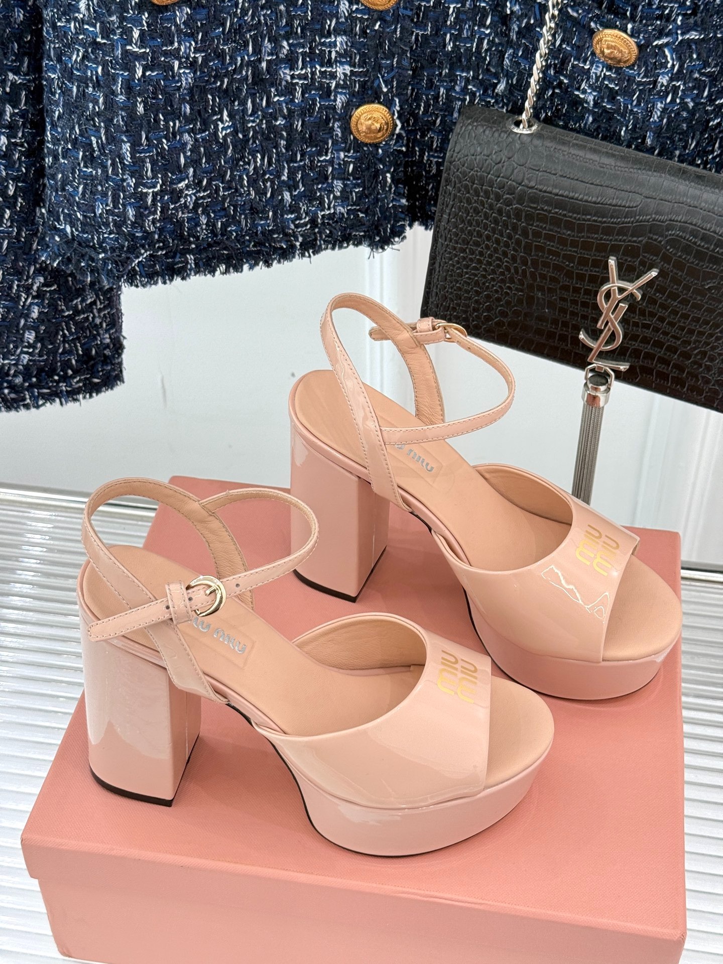 미*미* 25s 봄여름 신상 통굽 샌들