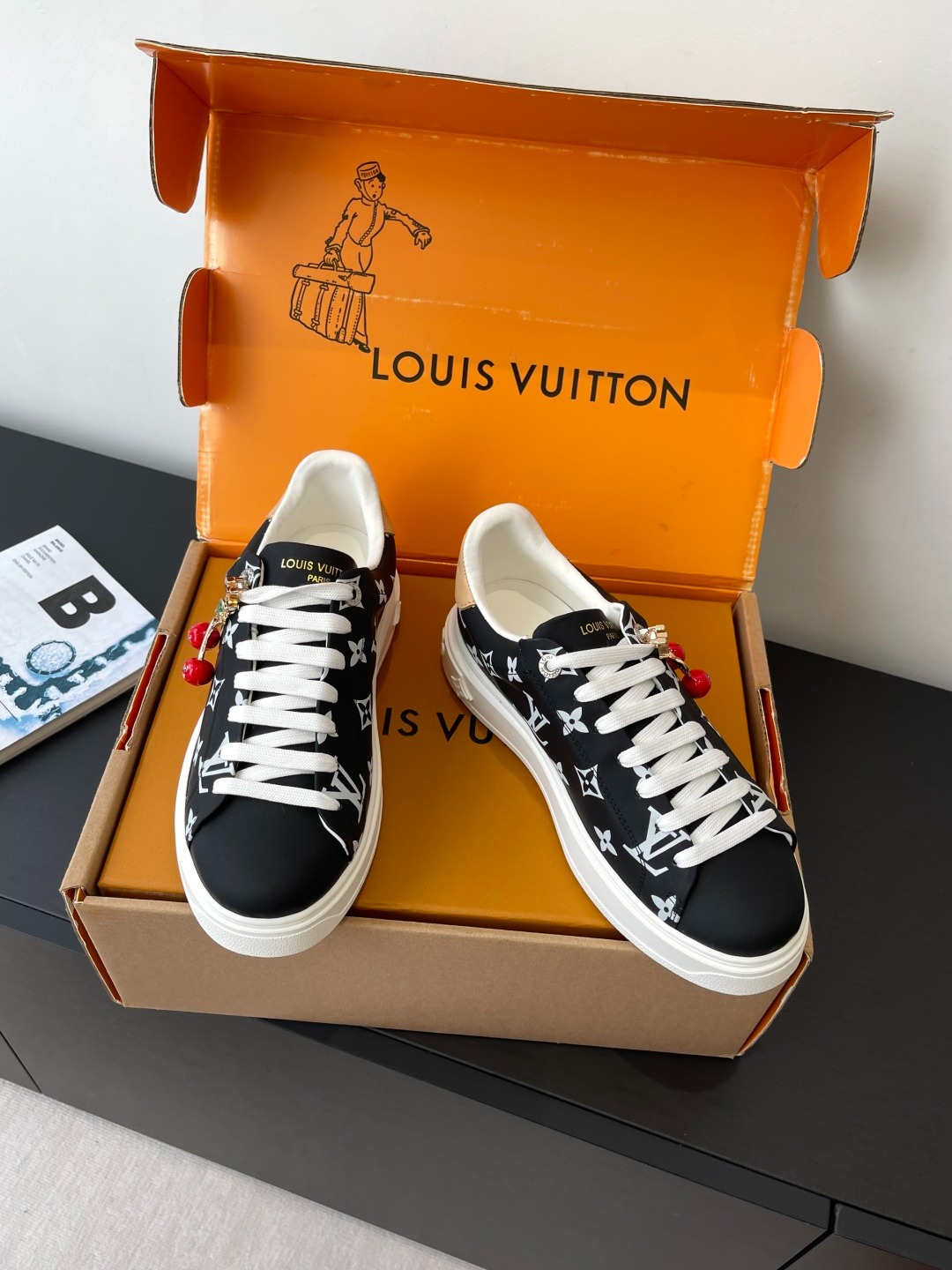루*비통 캐주얼 스니커즈