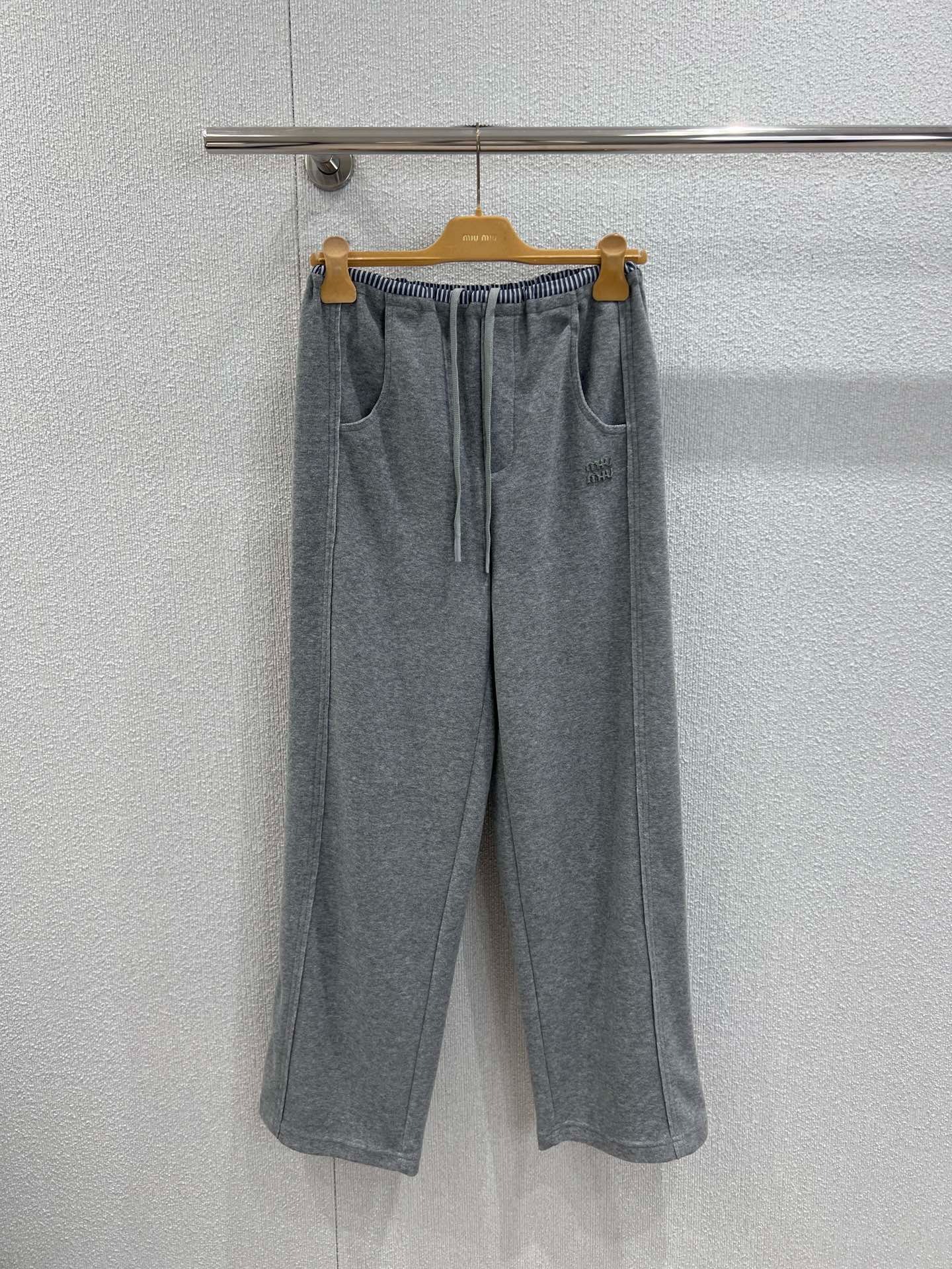 미*미* 25Fw 신상 아플리케 타월 캐주얼 바지