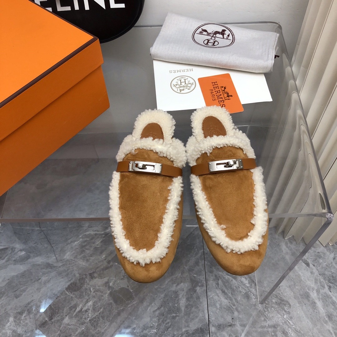 에*메스 25 신상 캐시미어 켈리 세미 슬리퍼