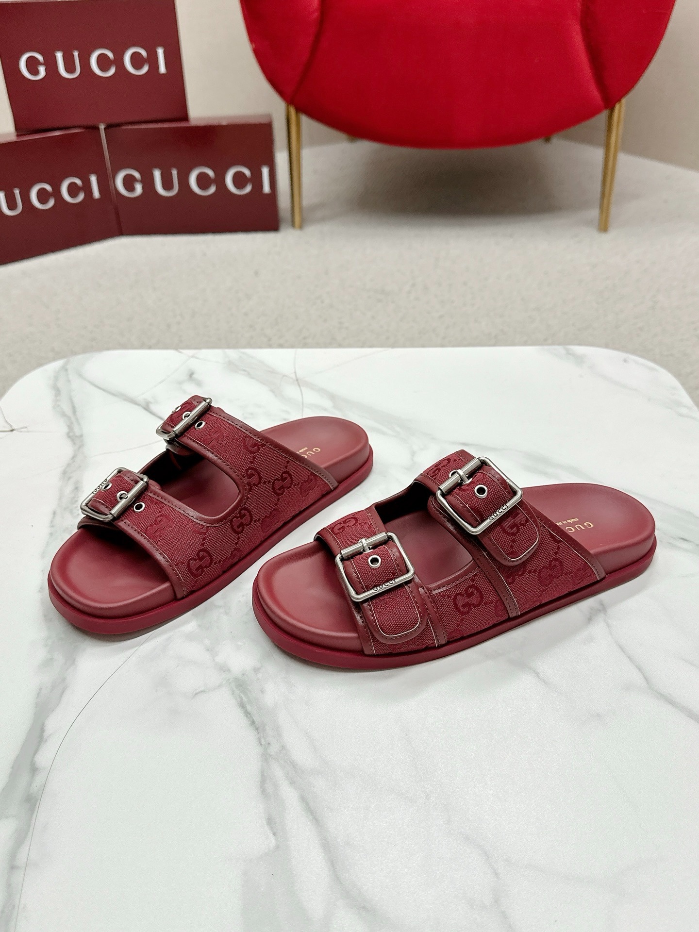 구* 25 신상 GG 클래식 올드 캔버스 비치 샌들