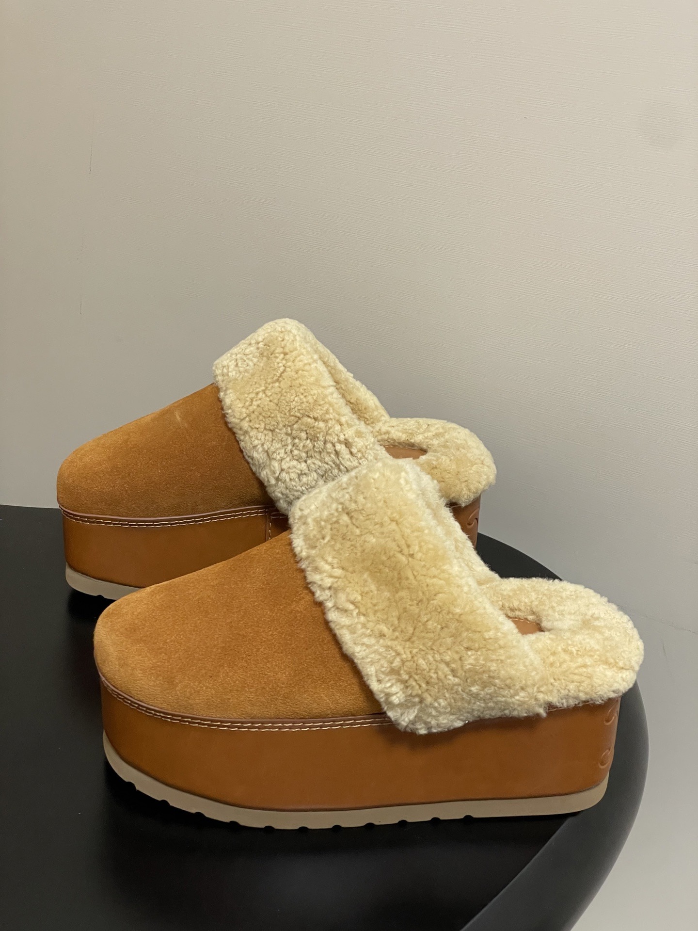 셀*느 25Fw 신상 울 세미 슬리퍼