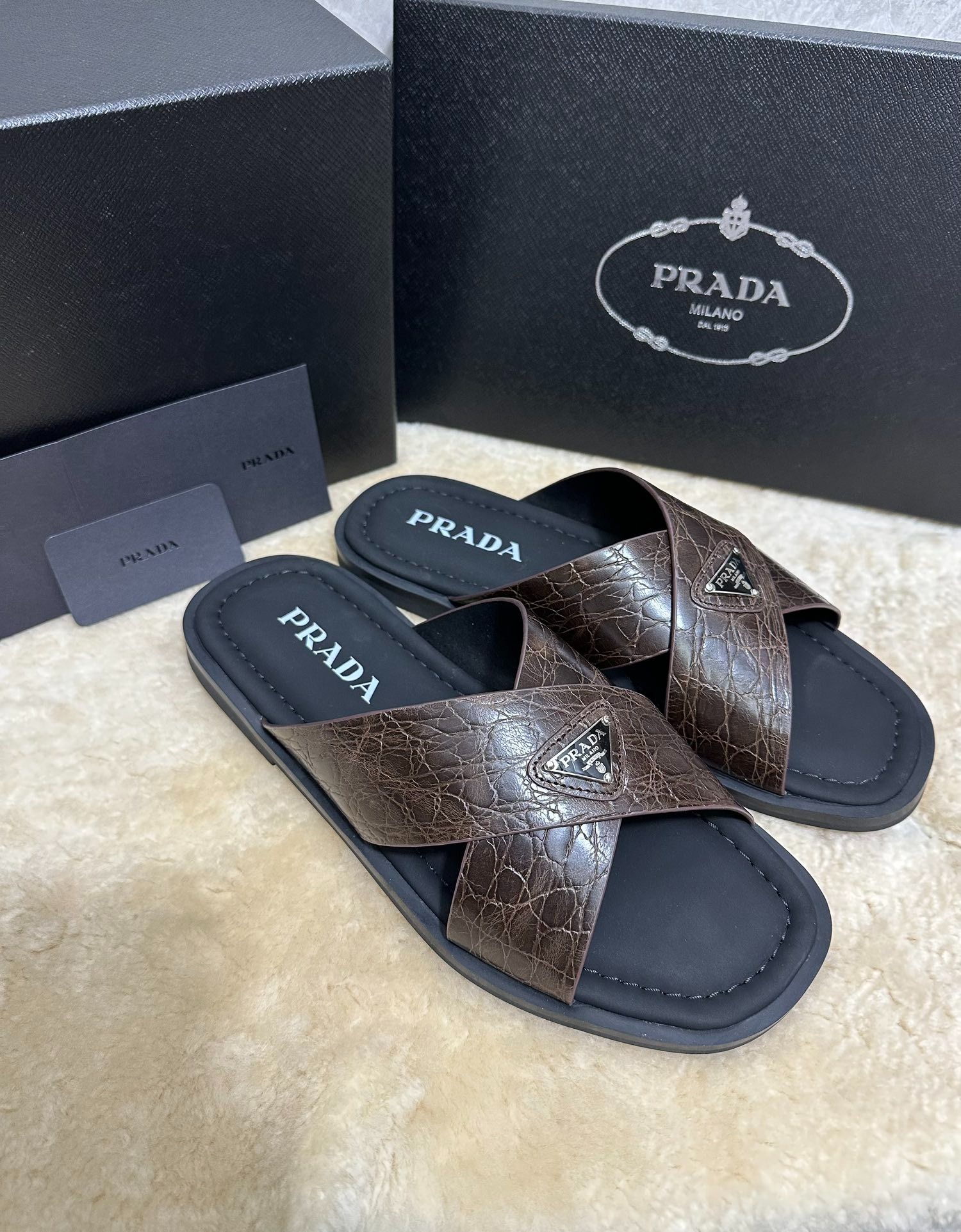 프*다 사피아노 퀴르 남자 샌들